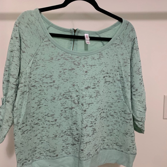 Mint Green Women's Top - Picture 1 of 7